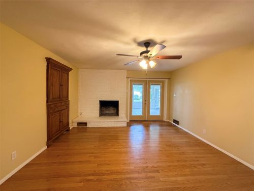 8832 Antrim Dr, Dallas, TX, 75218-3902 | Card Image