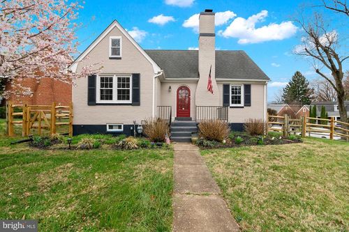 2029 Old Frederick Rd, CATONSVILLE, MD, 21228-4120 | Card Image
