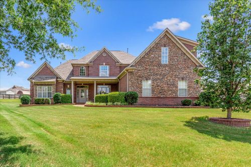6153 Forest Oasis Cv, Bartlett, TN, 38135-6209 | Card Image