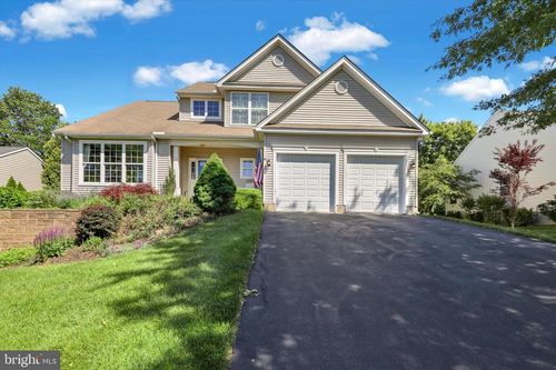 645 Martin Dr, AVONDALE, PA, 19311-1316 | Card Image