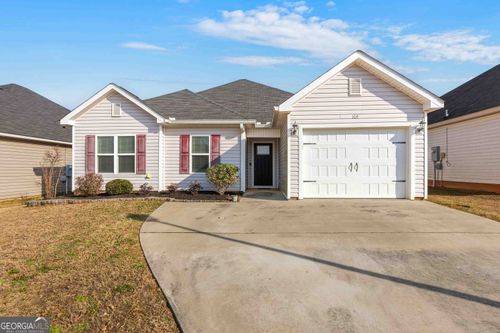 104 Kathryn Pl, Centerville, GA, 31028-1472 | Card Image