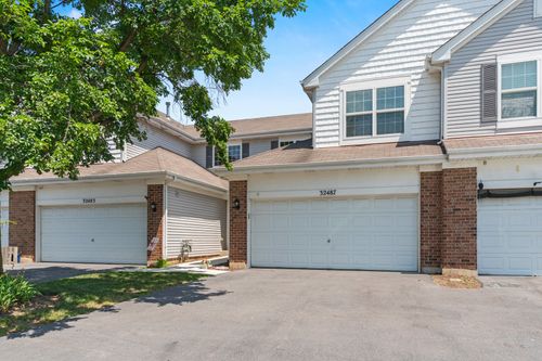 32487 N Rushmore Ave, Lakemoor, IL, 60051-6666 | Card Image