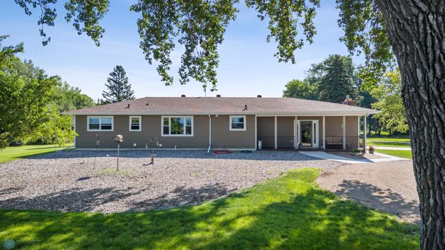 Rear Exterior | Image 4