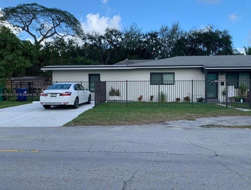 9703-9703 Nw 5th Ave, Miami, FL, 33150-1601 | Card Image