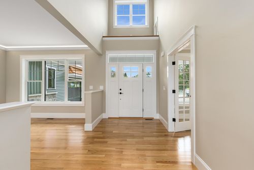 10 Shipwright Way, Newington, NH, 03801 | Card Image