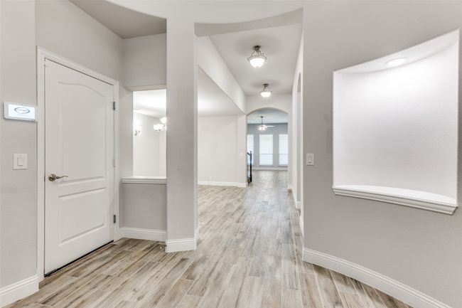 Entrance foyer with ceramic flooring. | Image 4