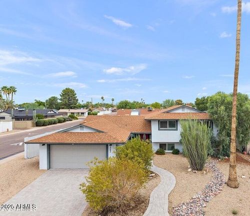 8602 E Mitchell Dr, Scottsdale, AZ, 85251-5059 | Card Image