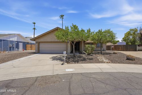 14215 N 39th Drive, Phoenix, AZ, 85053 | Card Image