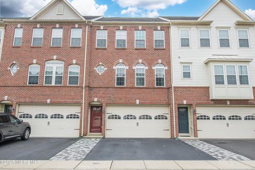 27 Pate Dr, Middletown, NJ, 07748-1751 | Card Image