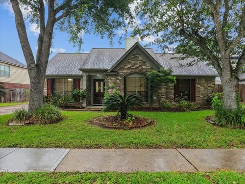 4007 Ivywood Dr, Pearland, TX, 77584-9229 | Card Image