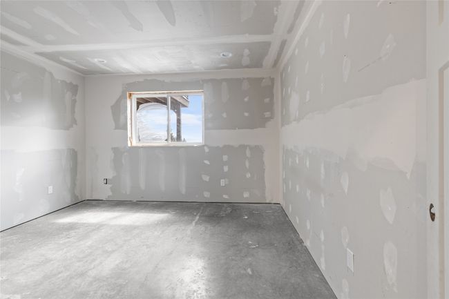 View of spare room | Image 48