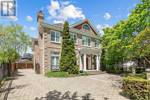 44 Cotswold Crescent, Toronto (St. Andrew-Windfields), ON, M2P1N2 | Card Image
