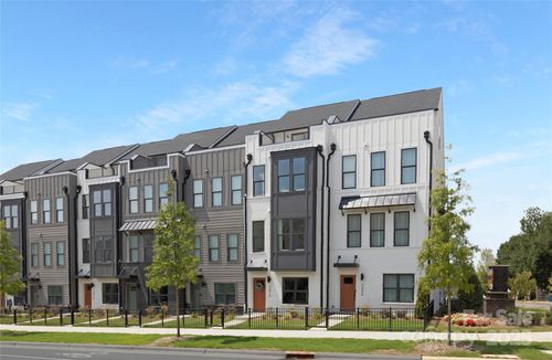 30-3664 S Tryon St, Charlotte, NC, 28217-1630 | Card Image