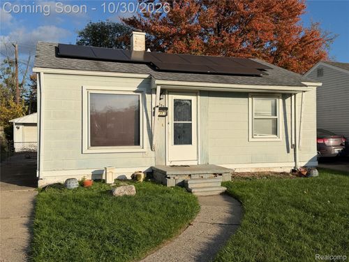 6353 Harold St, Taylor, MI, 48180-1127 | Card Image
