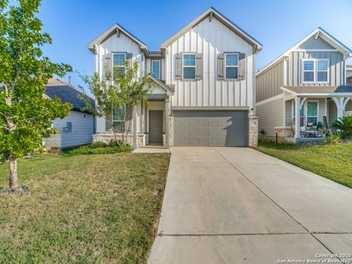 7695 Pecos Rdg, Boerne, TX, 78015-5143 | Card Image