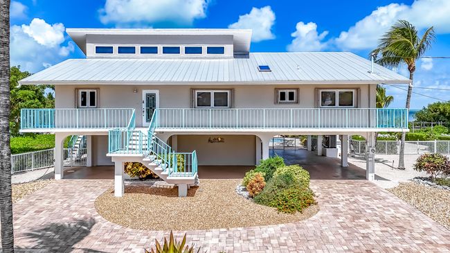Ocean front beach house with pool (12 of | Image 60