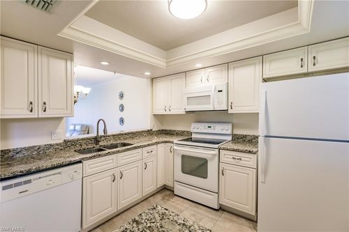 unit-2-8715 Charter Club Cir, FORT MYERS, FL, 33919-6846 | Card Image