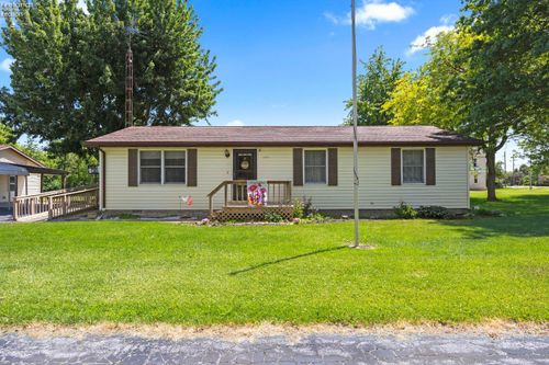 2029 Nw Catawba Rd, Port Clinton, OH, 43452-2924 | Card Image