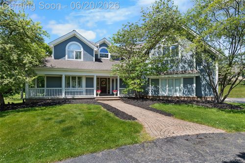 5287 Ridge Trl N, Clarkston, MI, 48348-2177 | Card Image