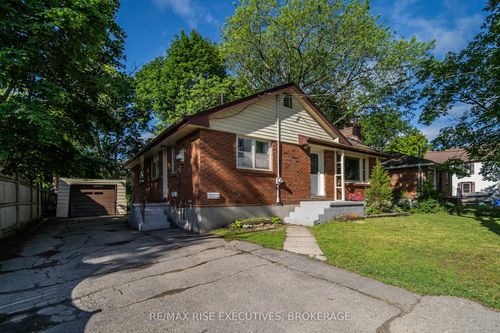 7 Benjamin St, Belleville, ON, K8P1P6 | Card Image