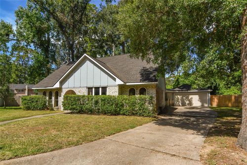 2103 Silver Falls Dr, Kingwood, TX, 77339-1755 | Card Image
