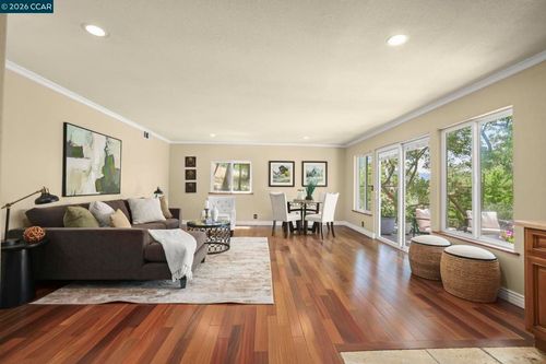 205 Summit Rd, Walnut Creek, CA, 94598-4729 | Card Image