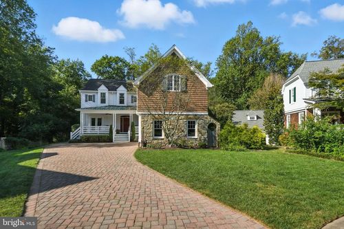 201 Prescott Cir Se, Vienna, VA, 22180-5988 | Card Image