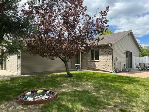 1017 Clausen Ave Sw, Bemidji, MN, 56601-3547 | Card Image