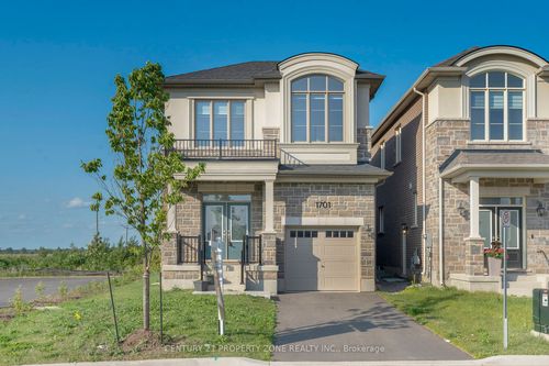 1701 Thames Cir, Milton, ON, L9E1Y5 | Card Image