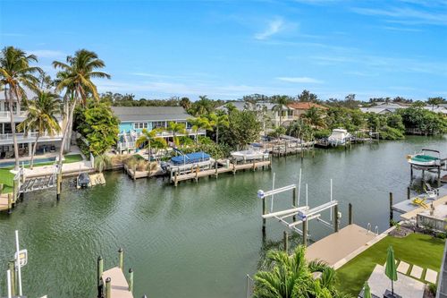 4881 Oxford Dr, SIESTA KEY, FL, 34242-1445 | Card Image