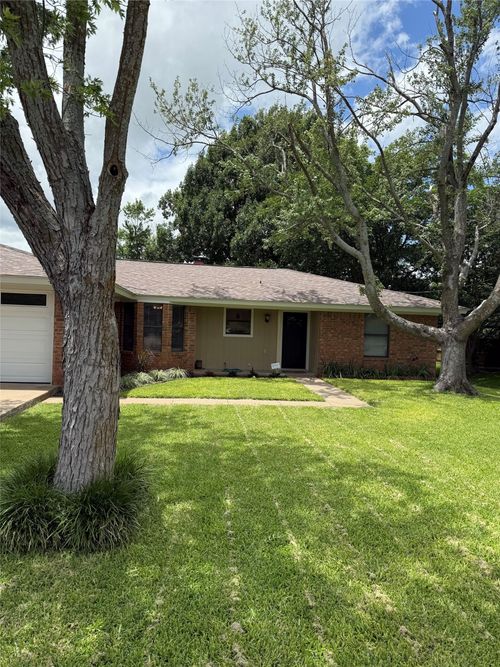 304 Rowland St, Stephenville, TX, 76401-1954 | Card Image