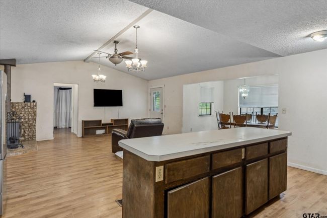 13386 Fm 858, House other with 3 bedrooms, 2 bathrooms and null parking in Ben Wheeler TX | Image 20