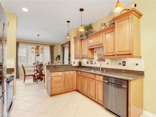 20663 Larino Loop, Townhouse with 3 bedrooms, 3 bathrooms and 2 parking in ESTERO FL | Image 10