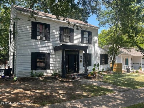 818 Fairview Street, Jackson, MS, 39202 | Card Image