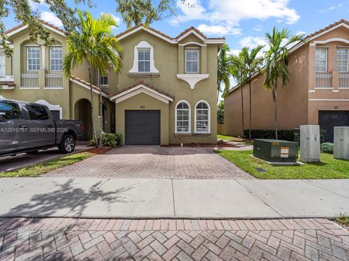1426 Se 26th Ave, Homestead, FL, 33035 | Card Image