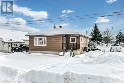 154 Charette Ave, Chelmsford, ON, P0M1L0 | Card Image