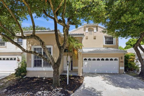 9516 Nw 8th Cir, Plantation, FL, 33324-4934 | Card Image