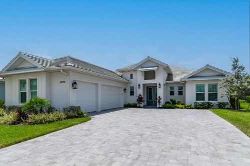 14224 Laguna Springs Ln, Naples, FL, 34114-8997 | Card Image