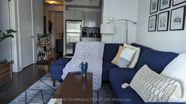 2008 - 20 Bruyeres Mews, Condo with 2 bedrooms, 1 bathrooms and null parking in Toronto ON | Image 5
