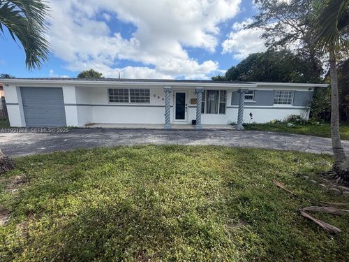 660 Sw 30th Ter, Fort Lauderdale, FL, 33312-2131 | Card Image