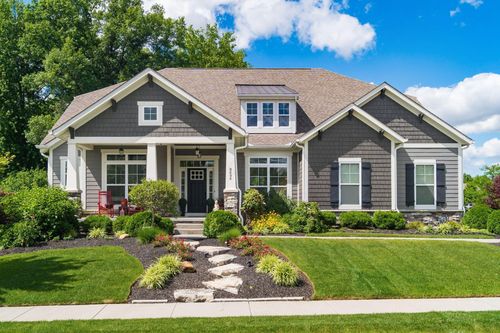 8494 Sandycombe Dr, New Albany, OH, 43054-7521 | Card Image