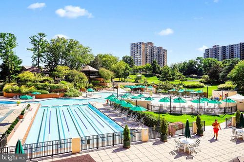 apt-609-307 Yoakum Pkwy, ALEXANDRIA, VA, 22304-4015 | Card Image