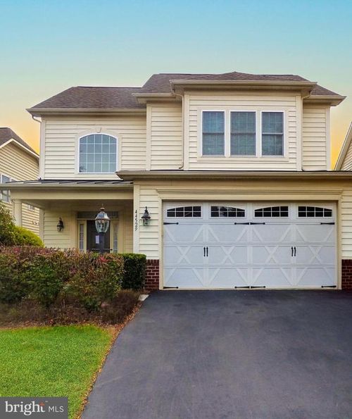 44529 Blueridge Meadows Dr, ASHBURN, VA, 20147-2898 | Card Image