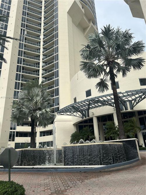 2007-19333 Collins Ave, Sunny Isles Beach, FL, 33160 | Card Image