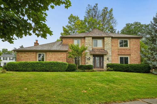 2055 Seddington Ct, Dublin, OH, 43016-9227 | Card Image