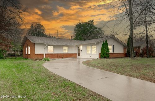 2810 Englewood Ave, Louisville, KY, 40220-1131 | Card Image