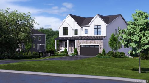 16 Sequoia Cir, Manhasset, NY, 11030-4043 | Card Image