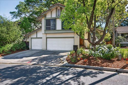 215 Linda Ln, Pleasant Hill, CA, 94523-2670 | Card Image