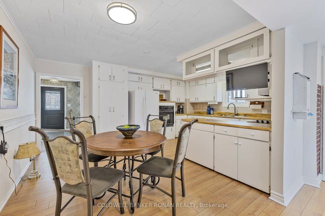 2 Lionel Stone Ave E, House other with 3 bedrooms, 2 bathrooms and 3 parking in Tottenham ON | Image 8