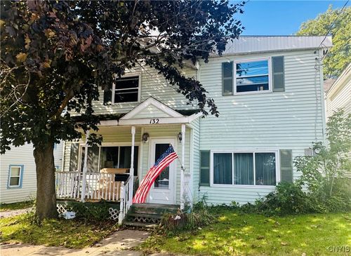 132 Lyon St, Oswego, NY, 13126-1602 | Card Image